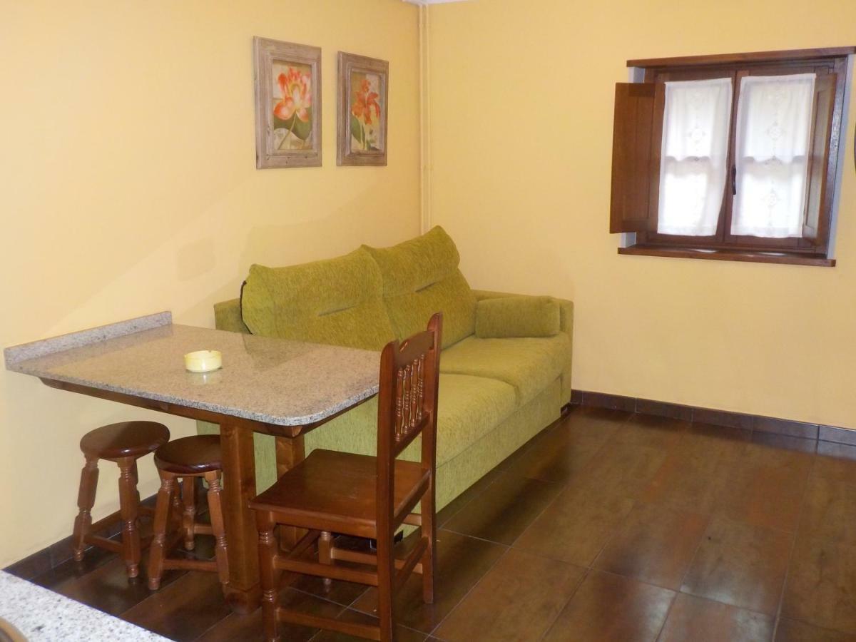 Apartamentos Rurales La Husteriza Ruenes Exterior foto